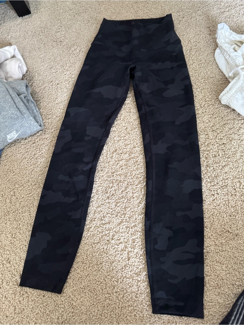 lululemon athletica Black Camo wunder train Leggings 25in